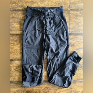 Lululemon Jogger - Size 0